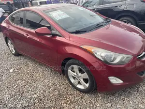 Hyundai Elantra 2012 Burgundy
