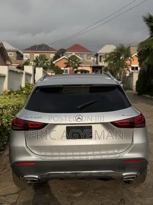 Mercedes-Benz CLA-Class 2021 Silver