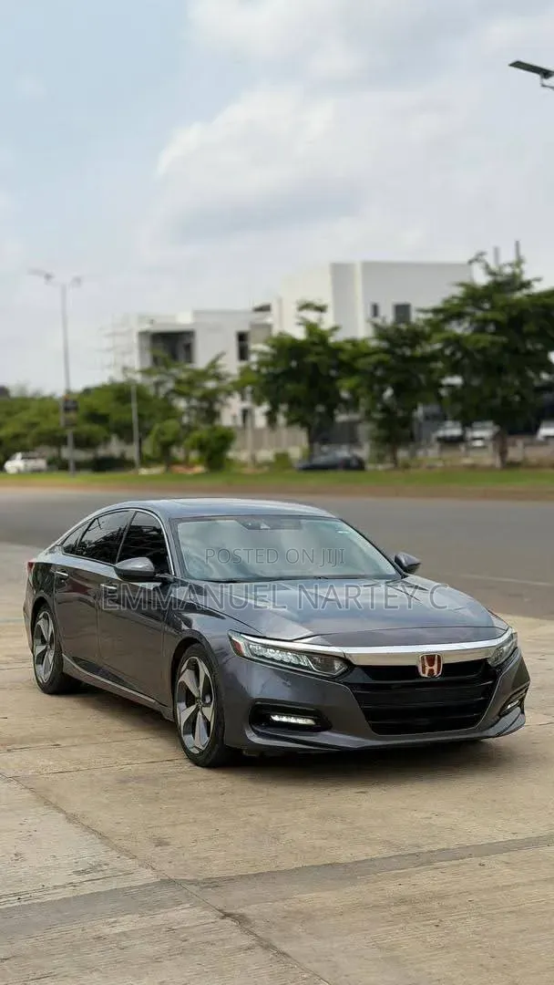 Honda Accord 2019 Gray