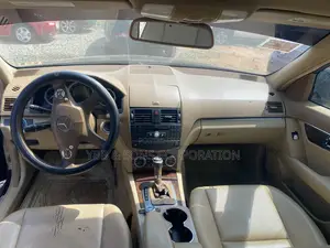 Mercedes-Benz C300 2008 Black
