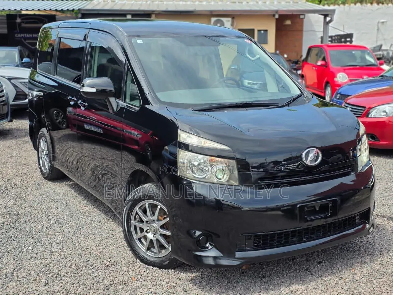 Toyota Voxy 2010 Black