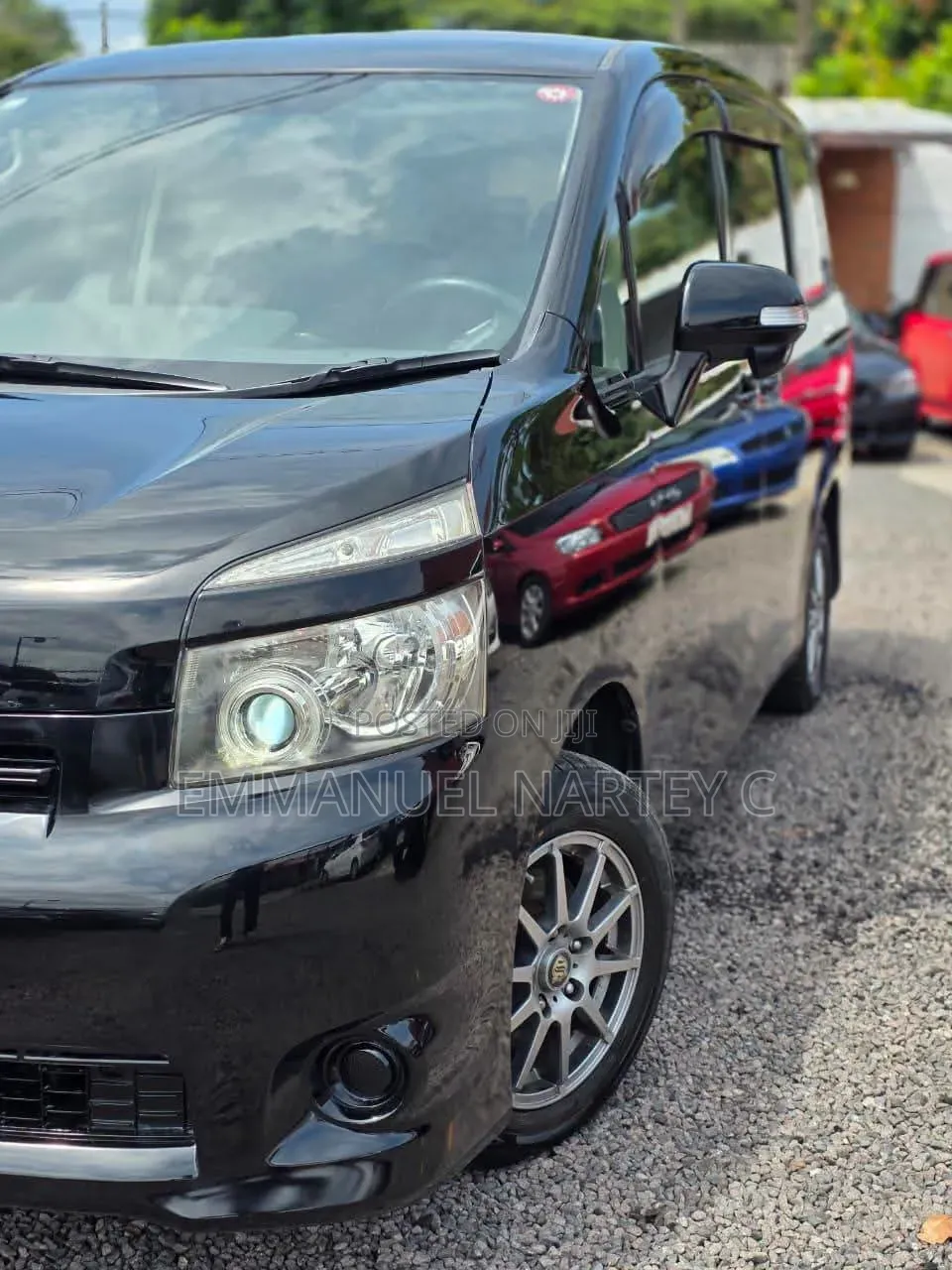 Toyota Voxy 2010 Black