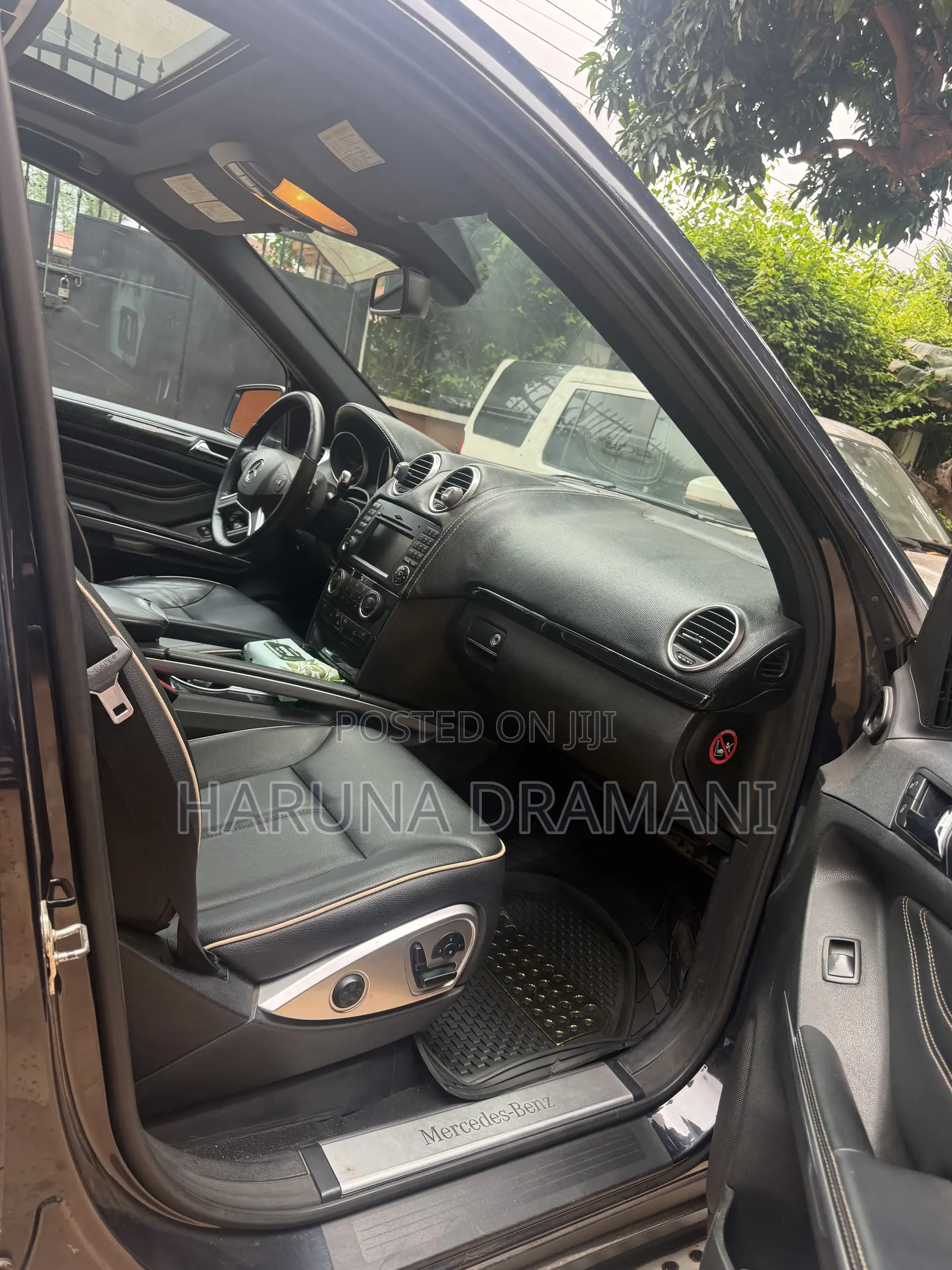Mercedes-Benz M Class ML 350 BlueTEC 4Matic 2012 Blue
