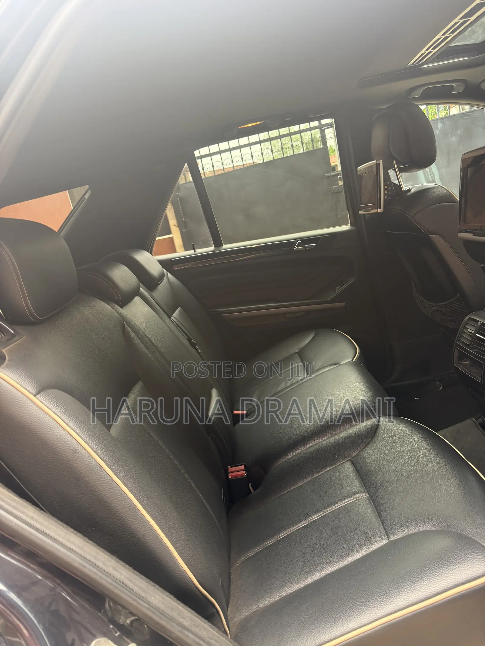 Mercedes-Benz M Class ML 350 BlueTEC 4Matic 2012 Blue