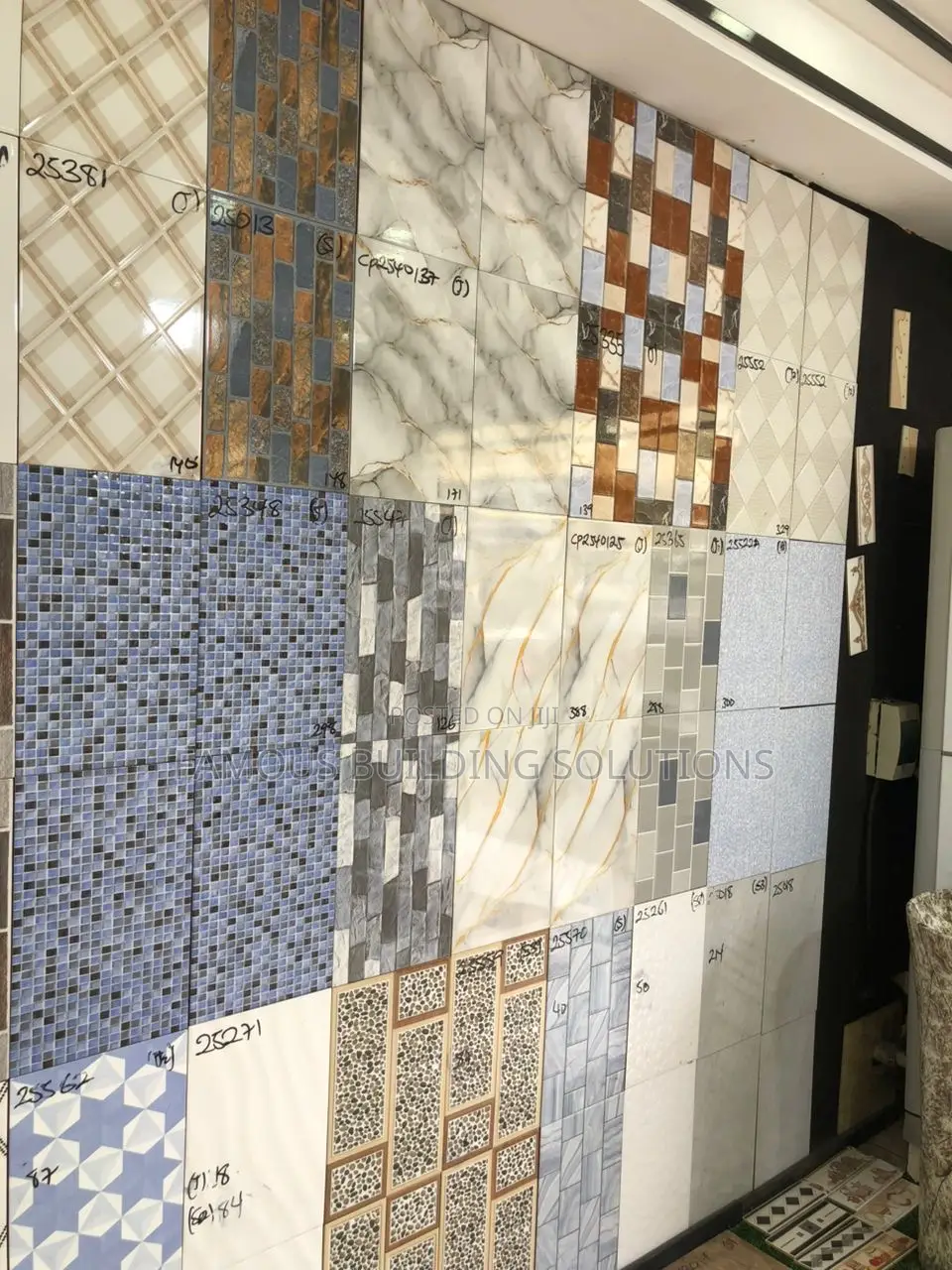 25/40 Ghana Tiles