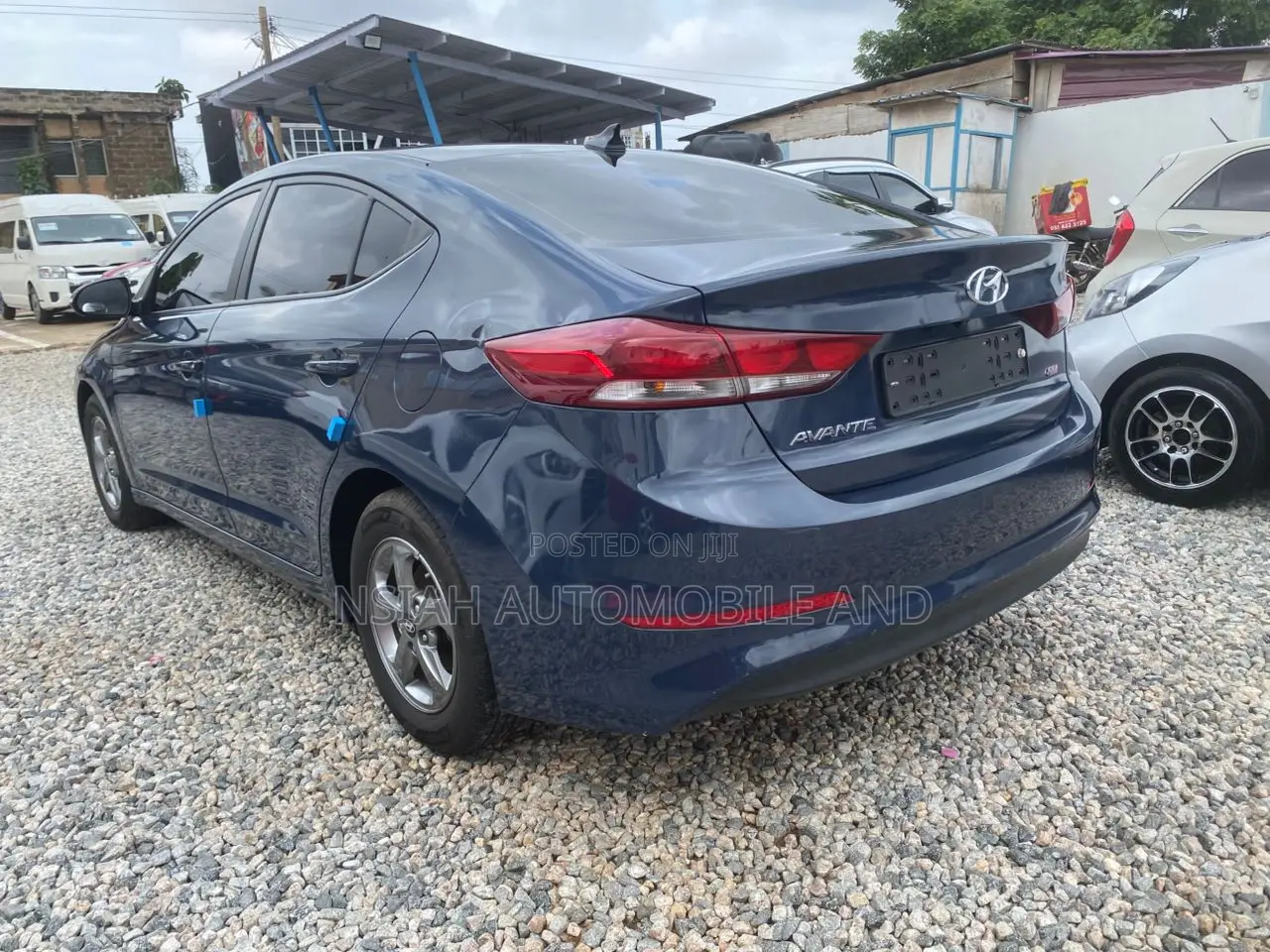 Hyundai Avante 2016 Blue