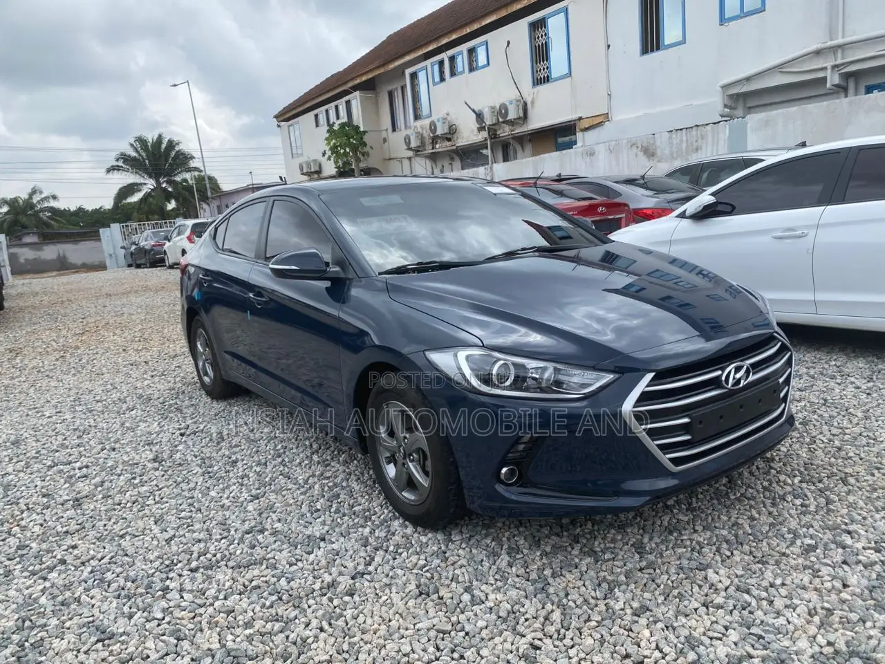 Hyundai Avante 2016 Blue