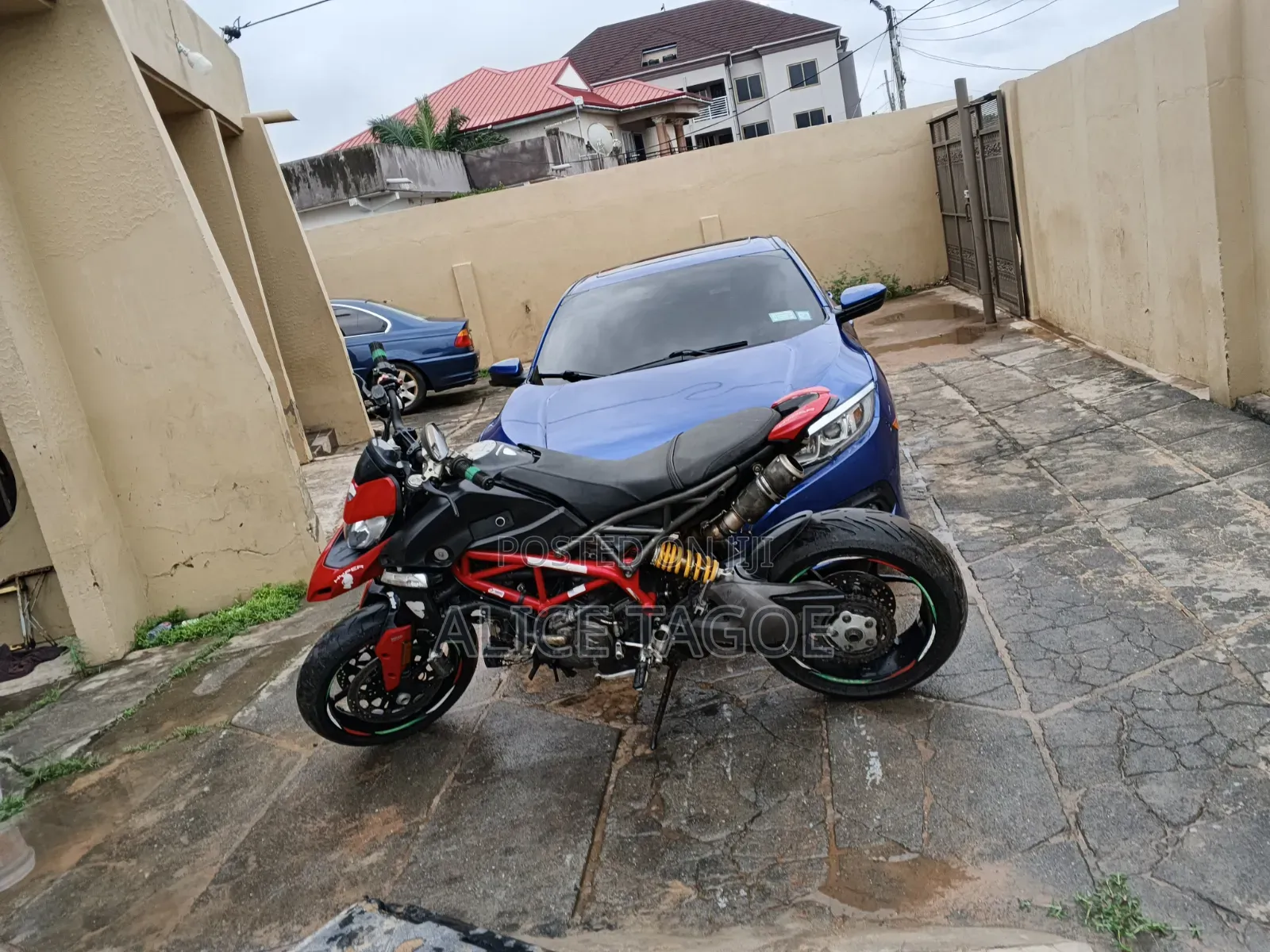 Ducati Hypermotard 950 SP 2022 Red