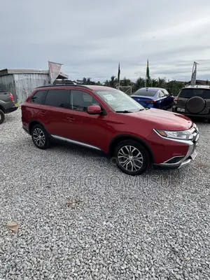 Mitsubishi Outlander 2016 Pink