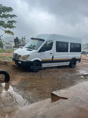 Mercedes-Benz Sprinter 2013 White