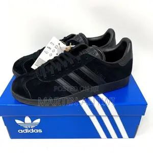 Adidas Samba