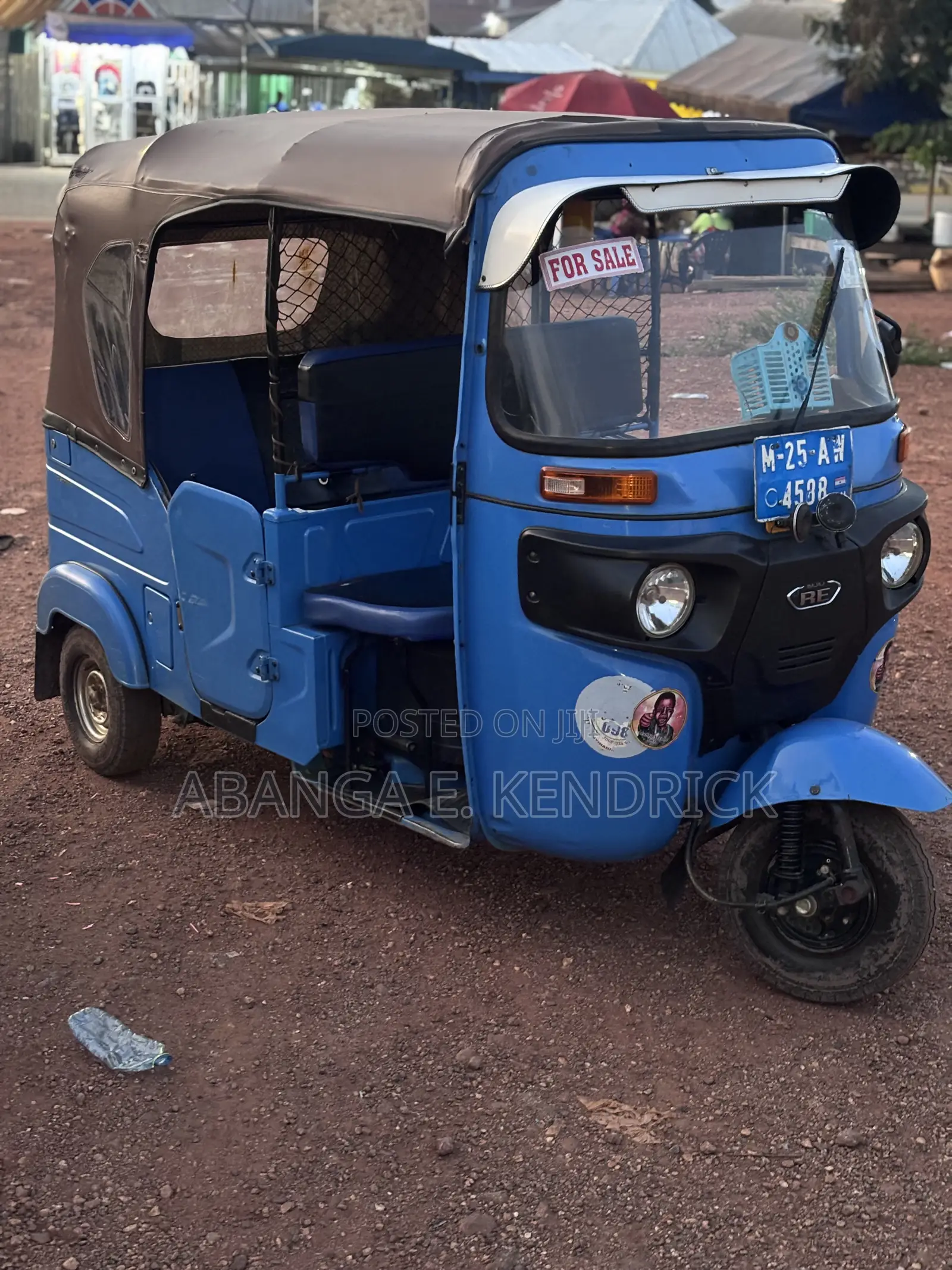Bajaj RE 2025 Blue