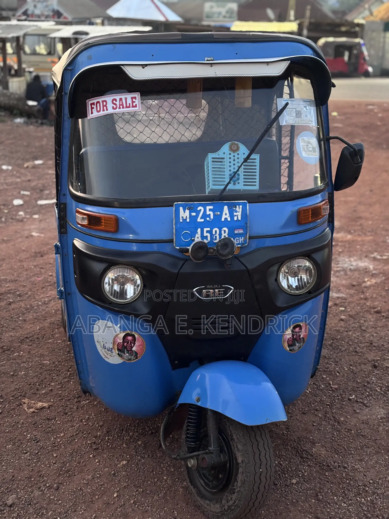 Bajaj RE 2025 Blue