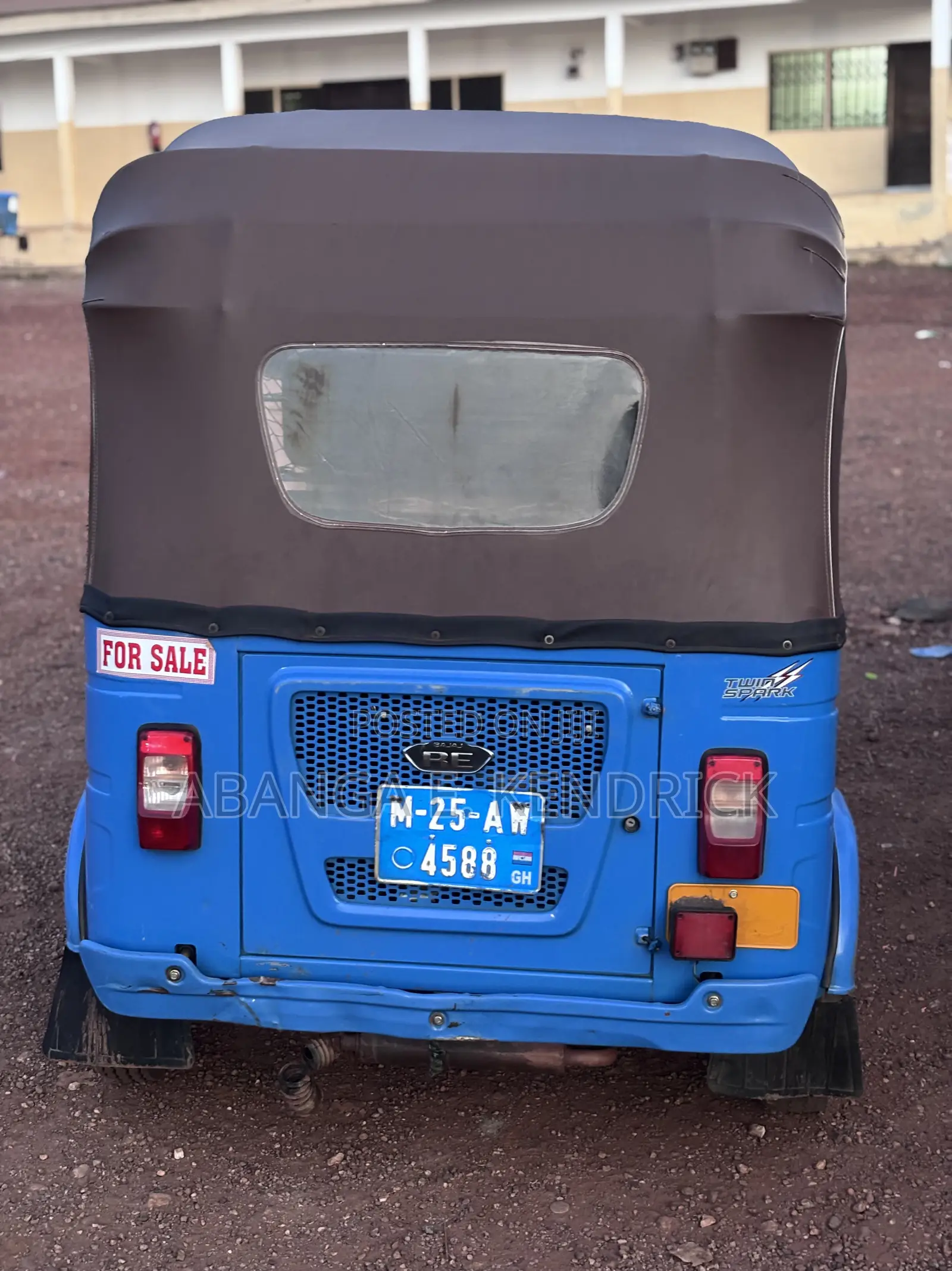 Bajaj RE 2025 Blue