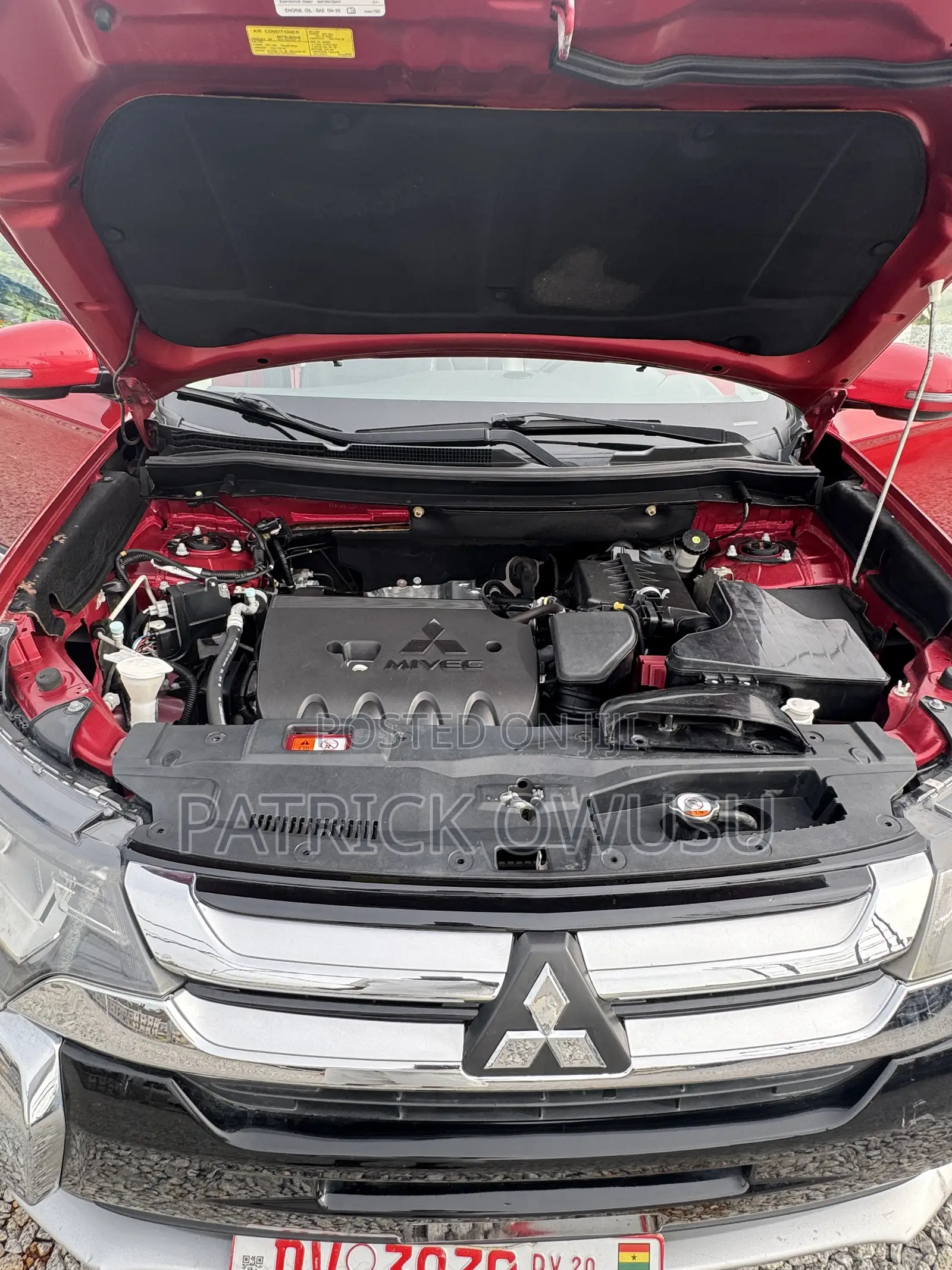 Mitsubishi Outlander 2016 Pink