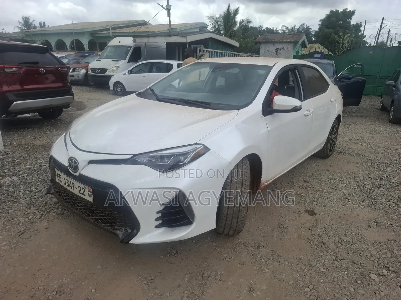 Toyota Corolla 2017 White