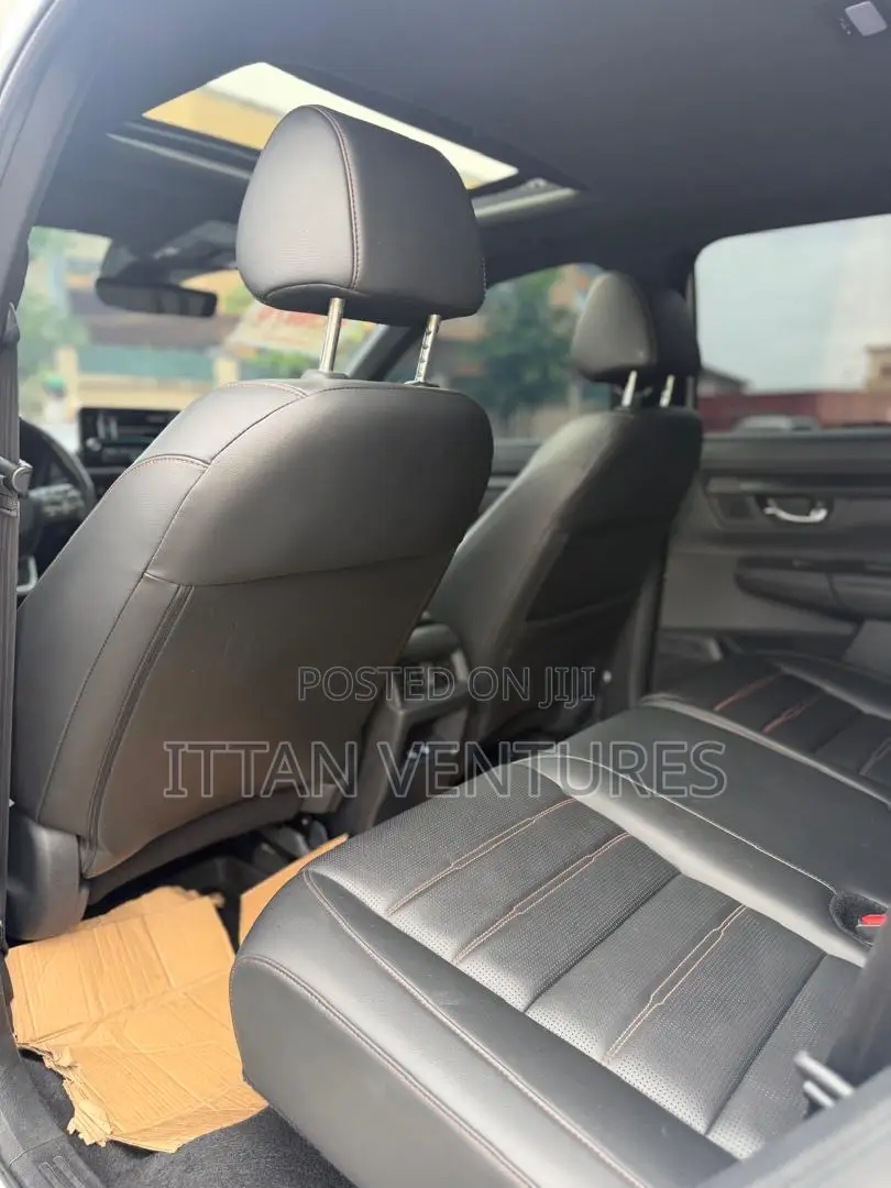 Honda CR-V 2025 White