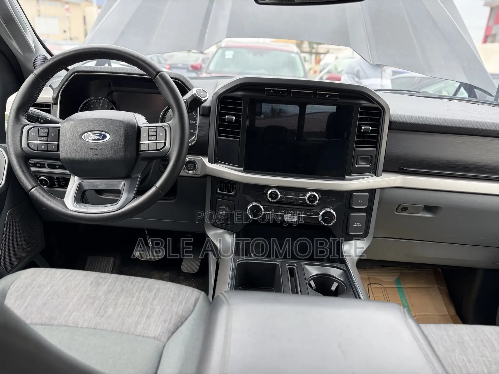 Ford F-150 XLT 2023 Black