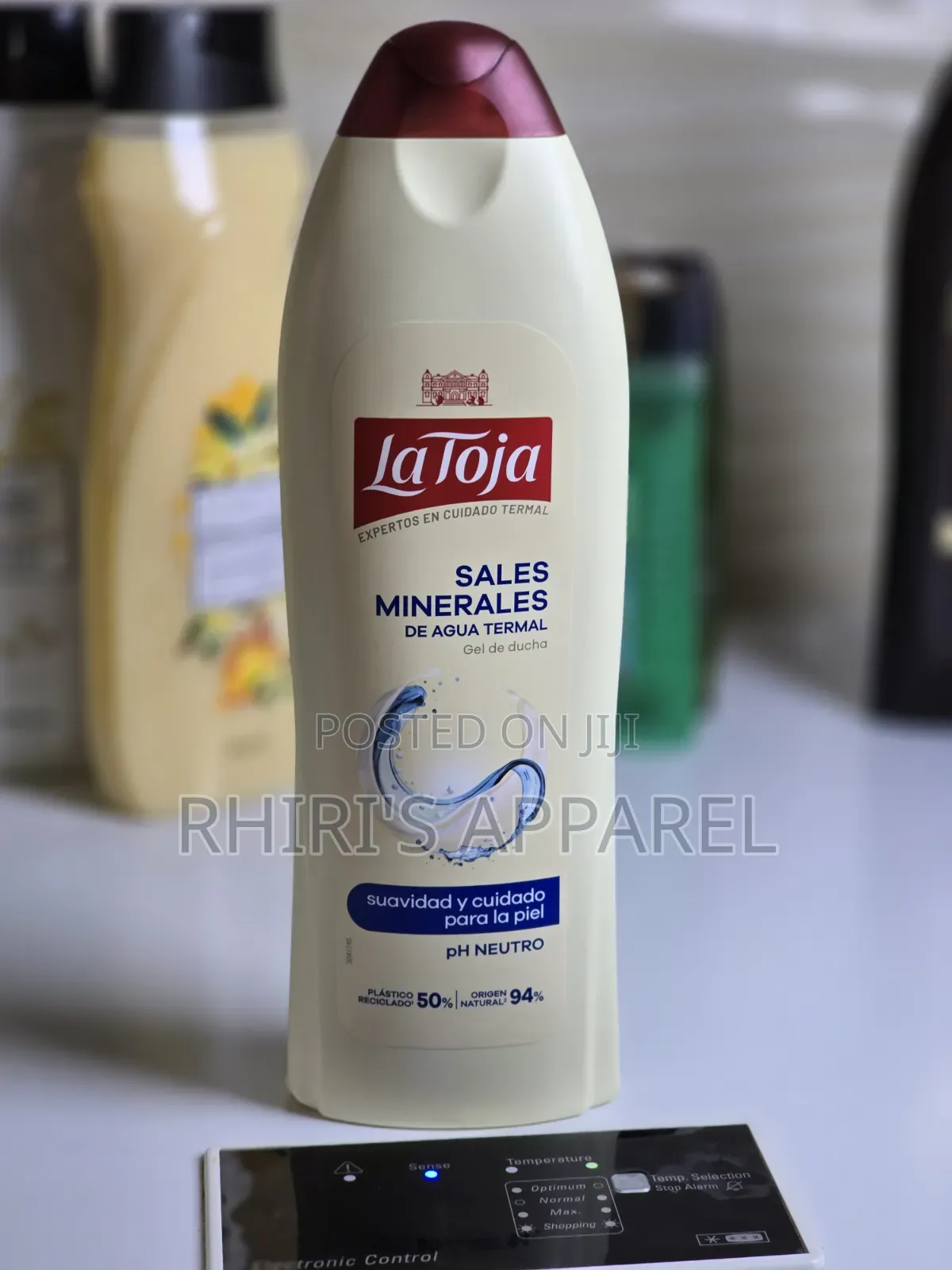 Deliplus Shower Gel.