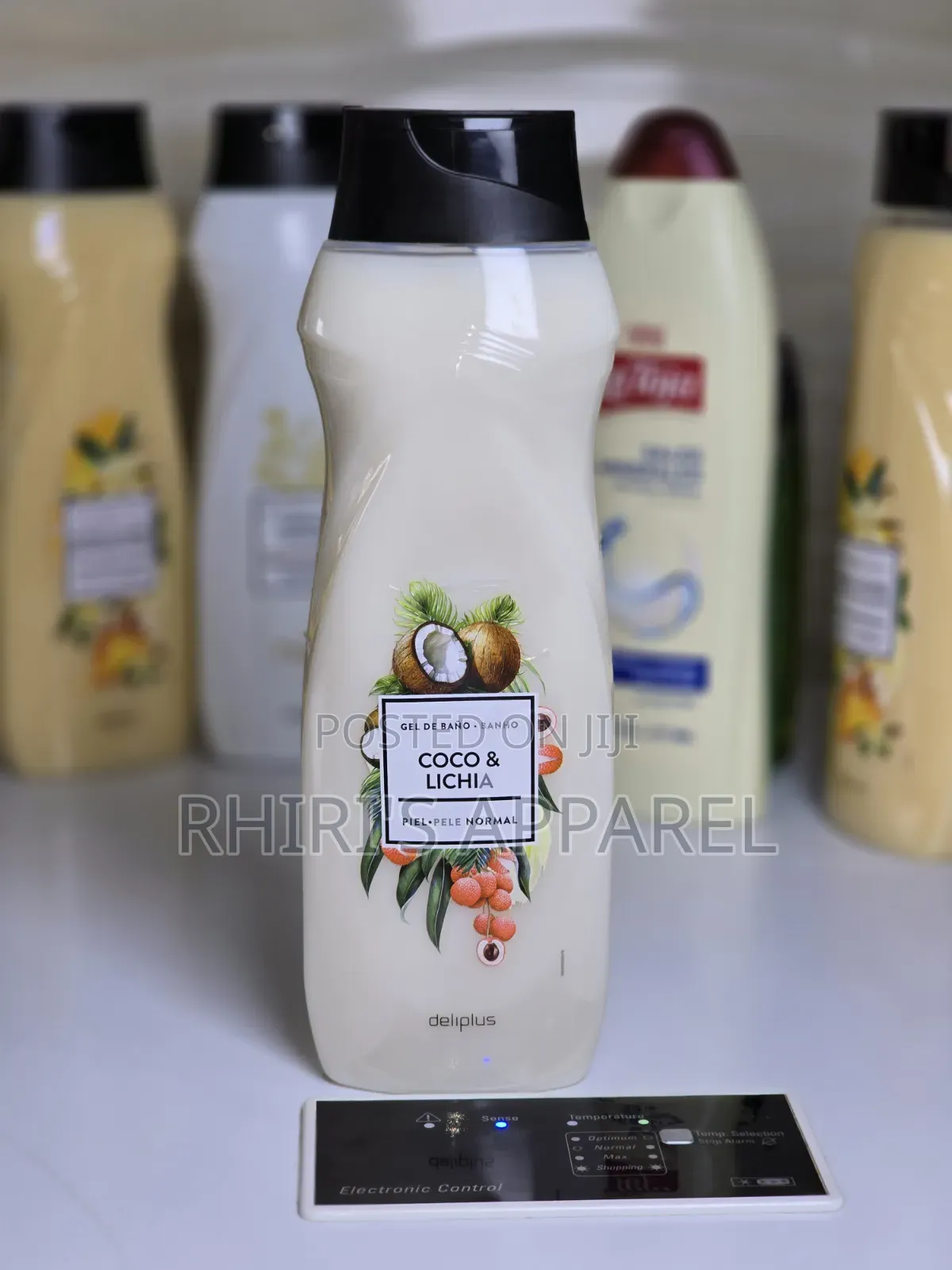 Deliplus Shower Gel.