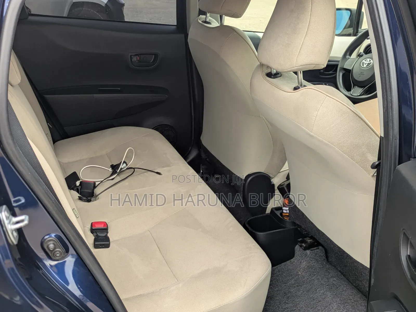 Toyota Vitz 1.3 FWD 5dr 2013 Blue