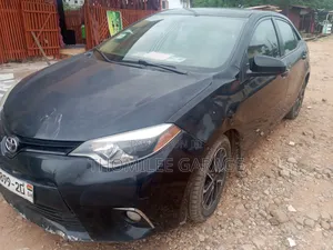 Toyota Corolla L 4dr Sedan (1.8L 4cyl 4A) 2015 Black