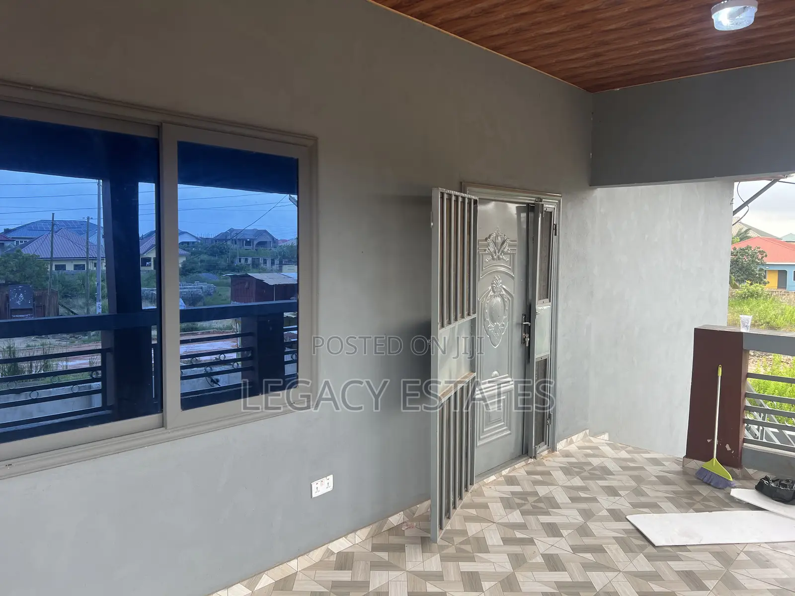 2bdrm Apartment in Tema Metropolitan for rent