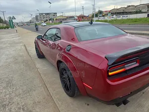 Dodge Challenger R/T Scat Pack RWD 2019 Red