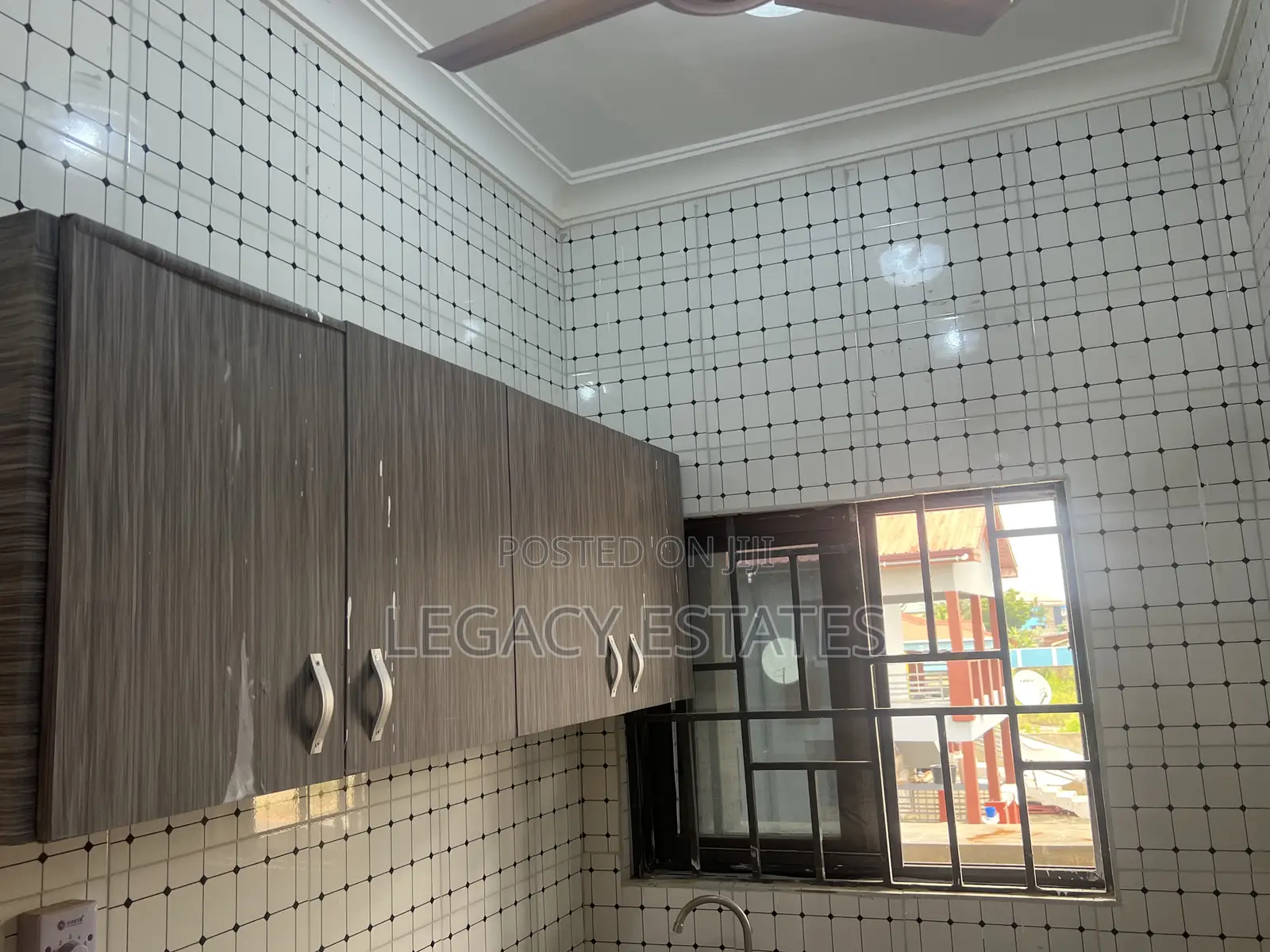 2bdrm Apartment in Tema Metropolitan for rent