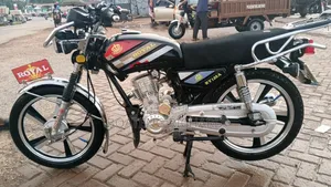 New Royal RY125 2025 Black