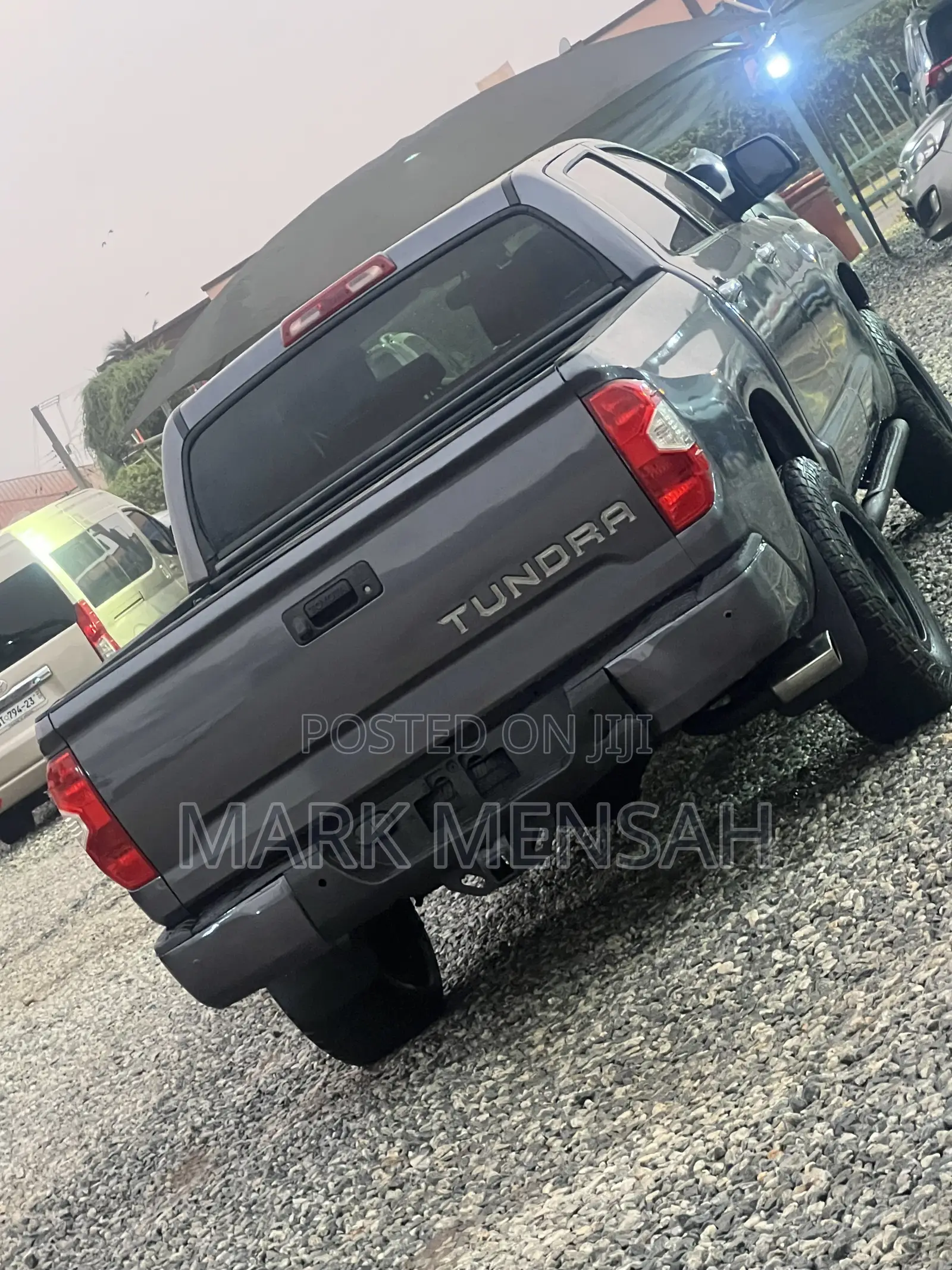 Toyota Tundra 2018 Gray