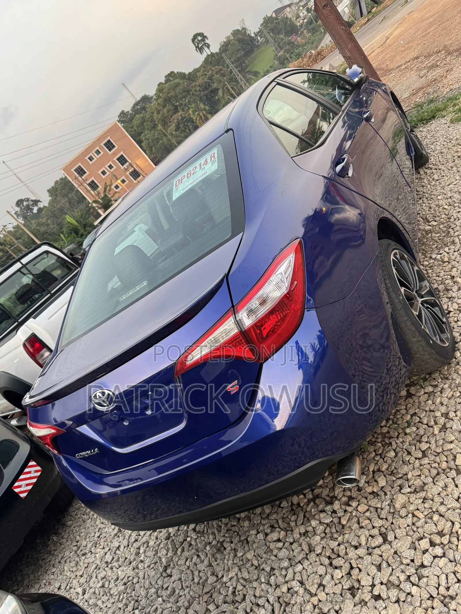 Toyota Corolla 2016 Blue