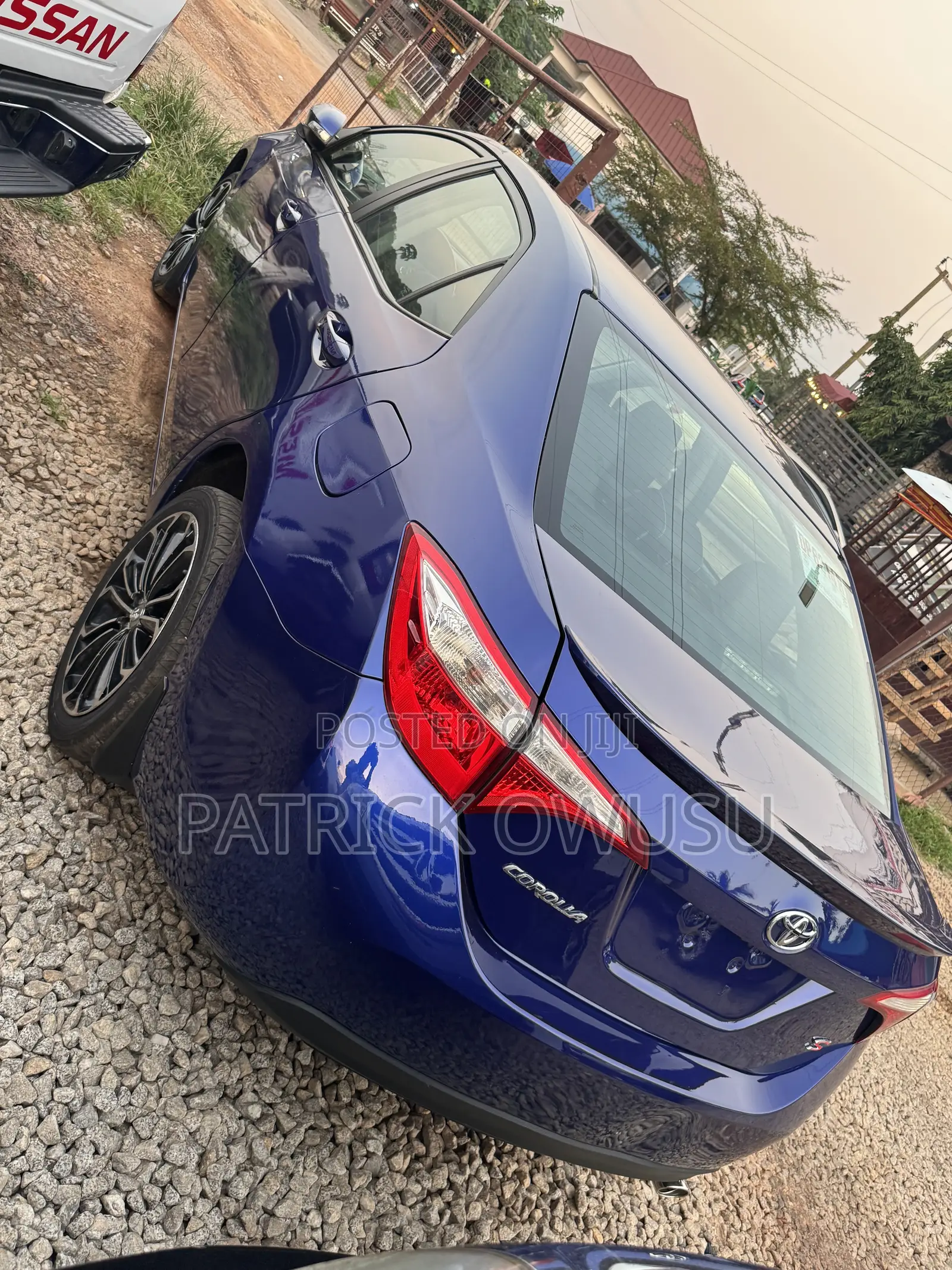 Toyota Corolla 2016 Blue