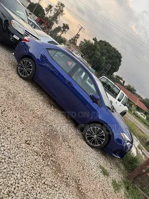 Toyota Corolla 2016 Blue