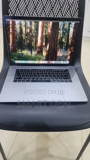Laptop Apple MacBook 2019 8GB Intel Core i5 SSD 128GB
