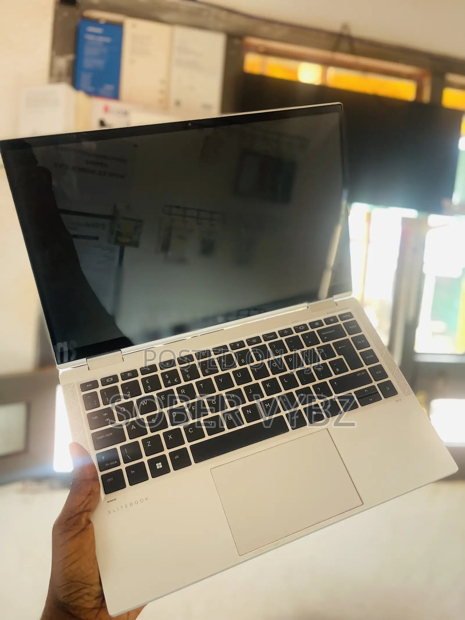 Laptop HP EliteBook 1040 G8 32GB Intel Core i7 SSD 512GB
