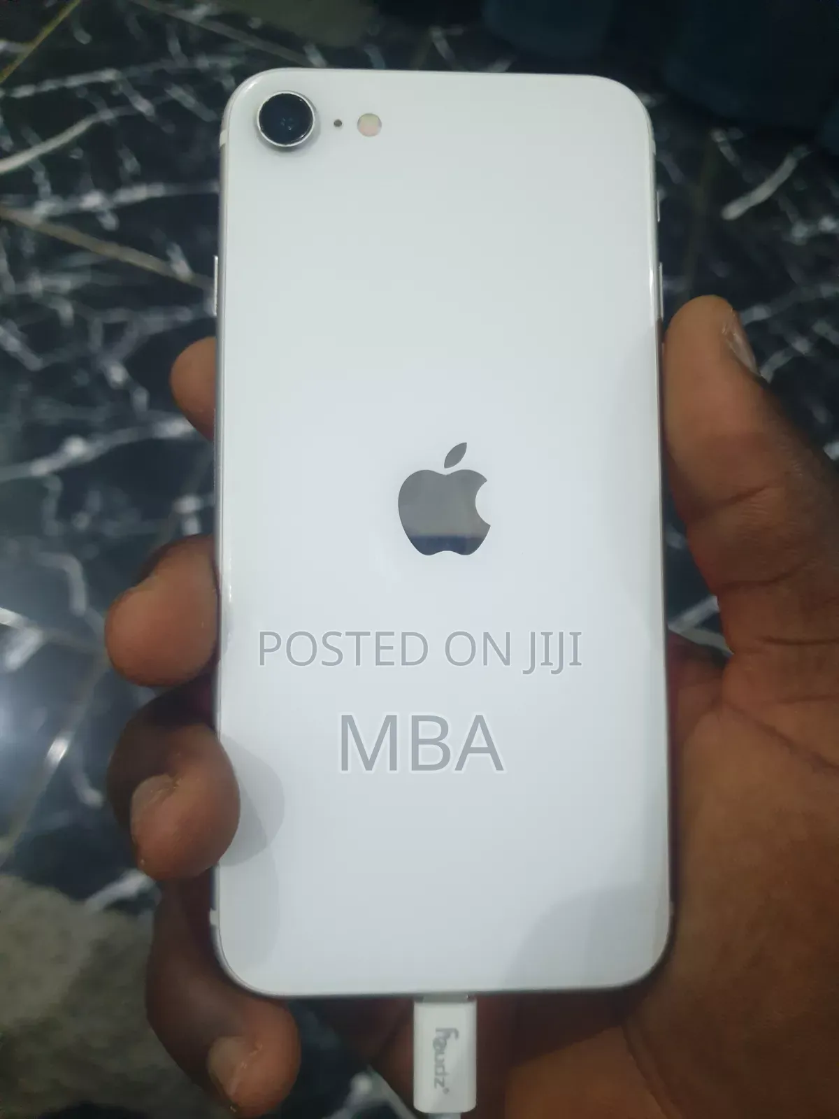 Apple iPhone SE (2020) 64 GB White