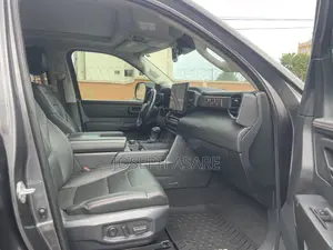 Toyota Tundra SR Double Cab 8.1' Bed 2024 Black