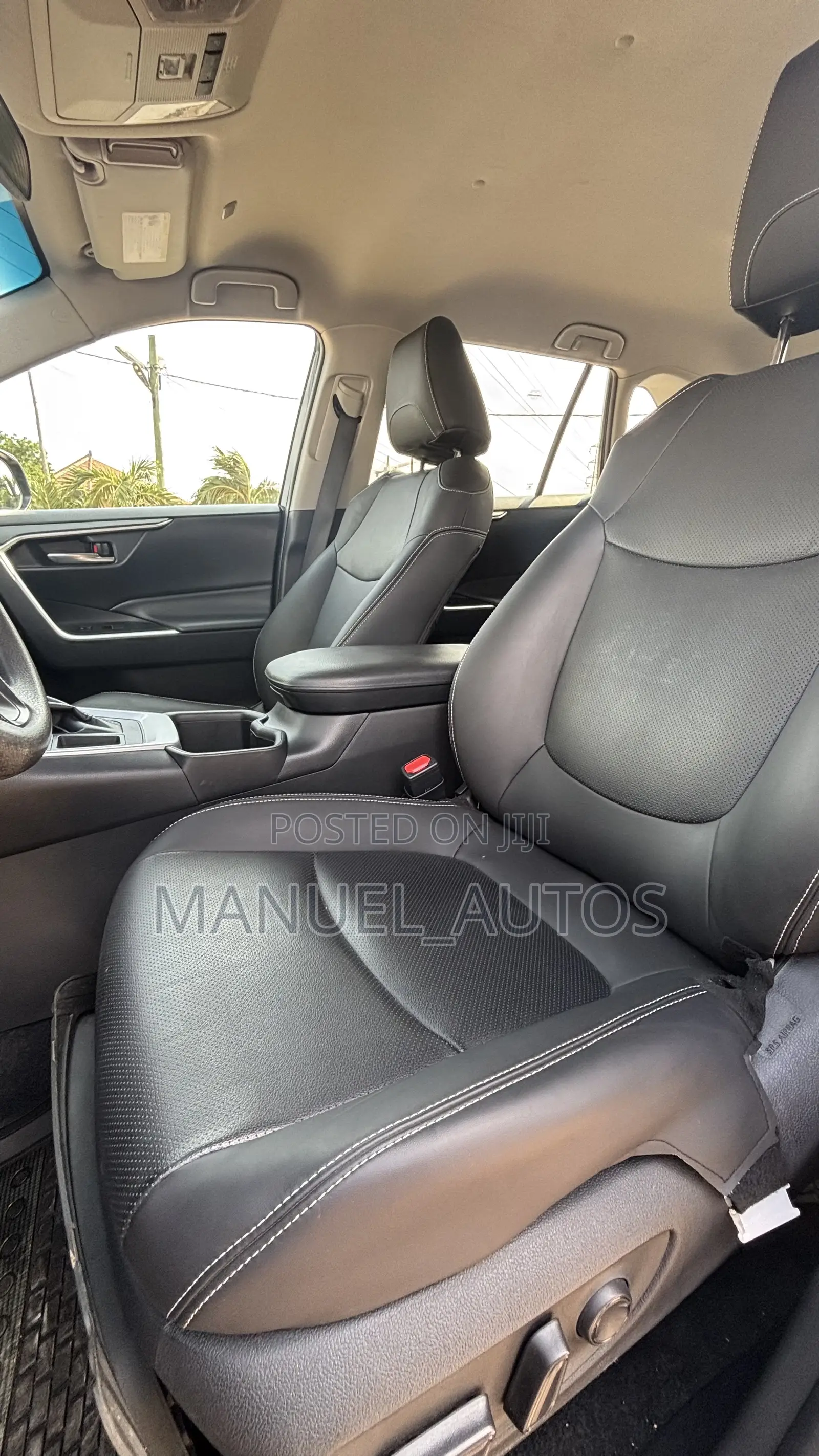 Toyota RAV4 XLE AWD 2024 Black