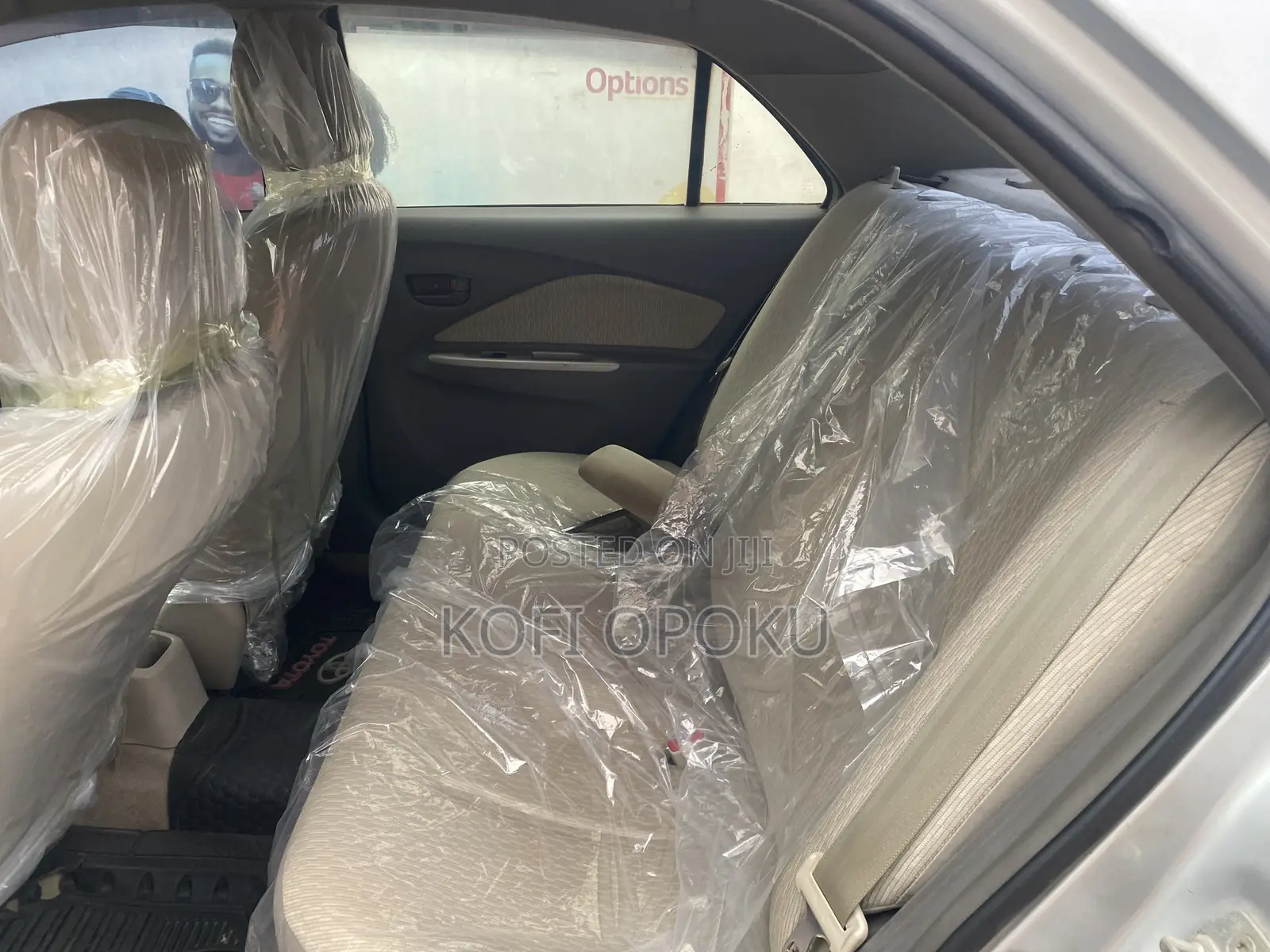Toyota Belta 2012 Silver