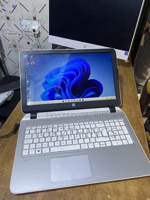 Laptop HP Pavilion 15 8GB Intel Core i5 HDD 500GB