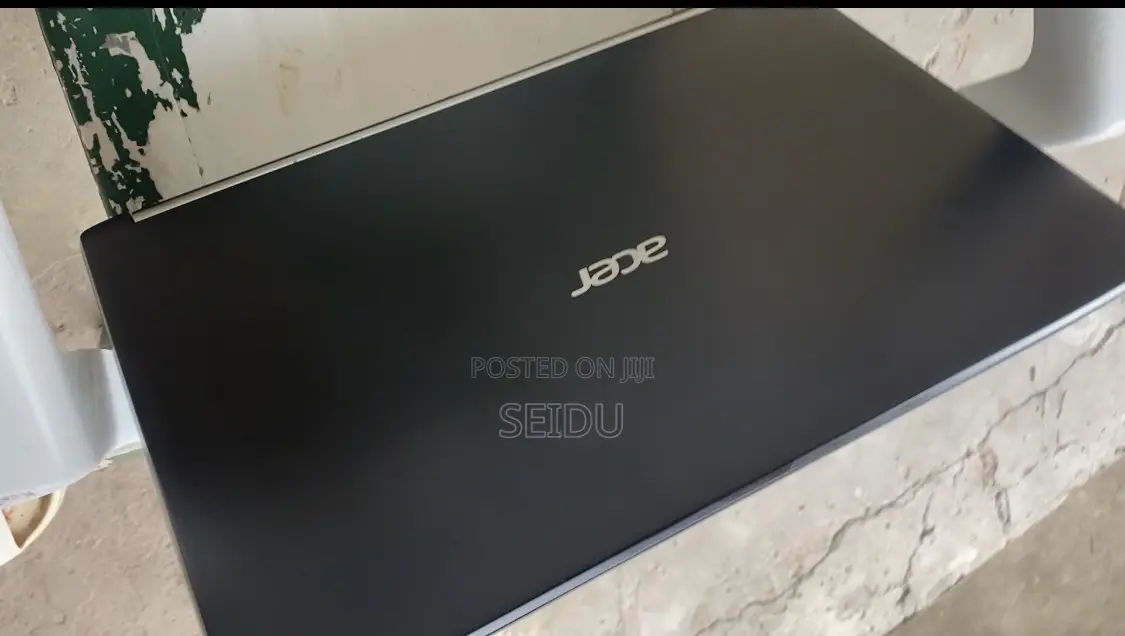 Laptop Acer Aspire 5 12GB Intel Core i7 HDD+SSD 256GB