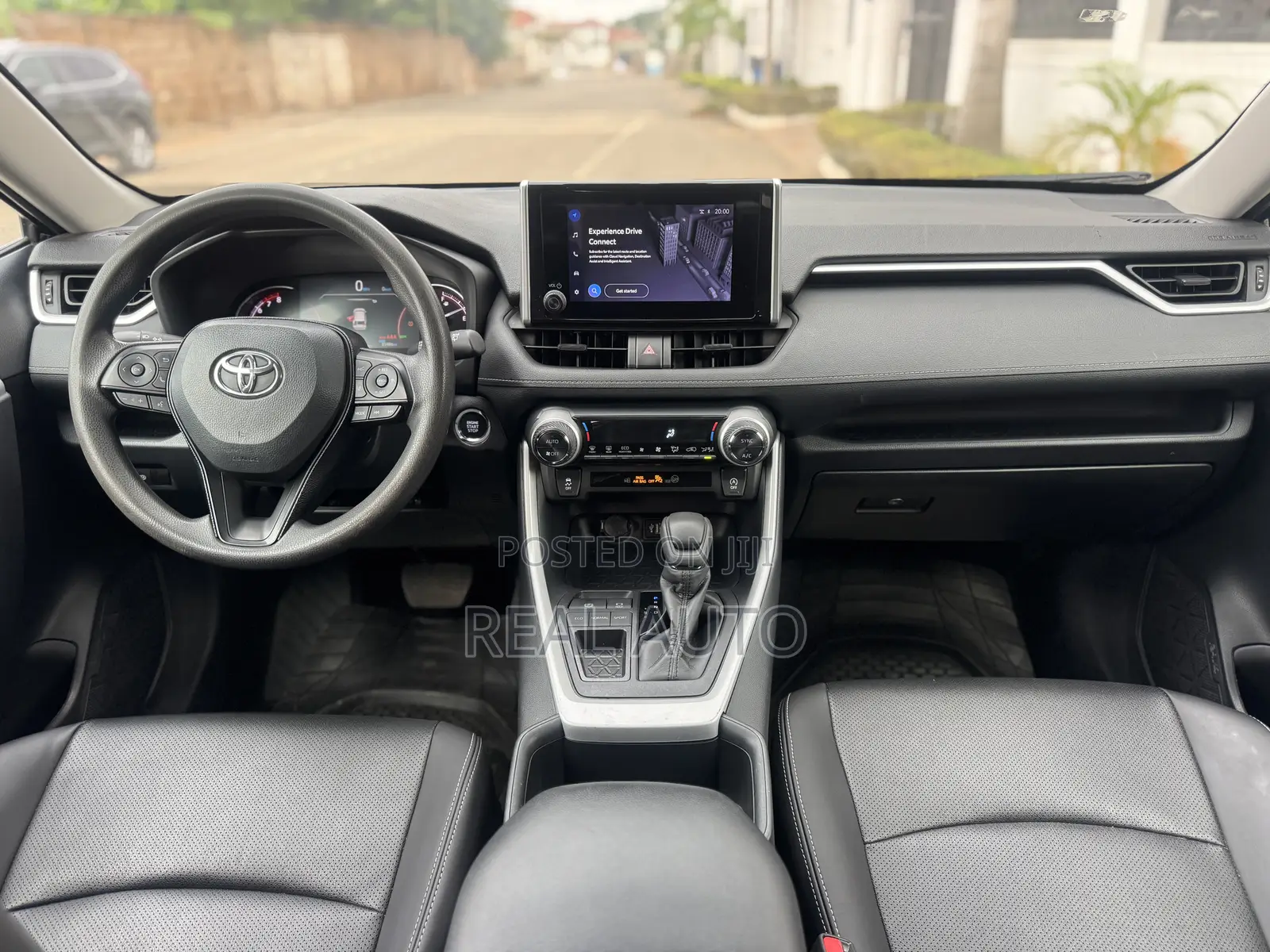 Toyota RAV4 XLE Premium AWD 2024 Black