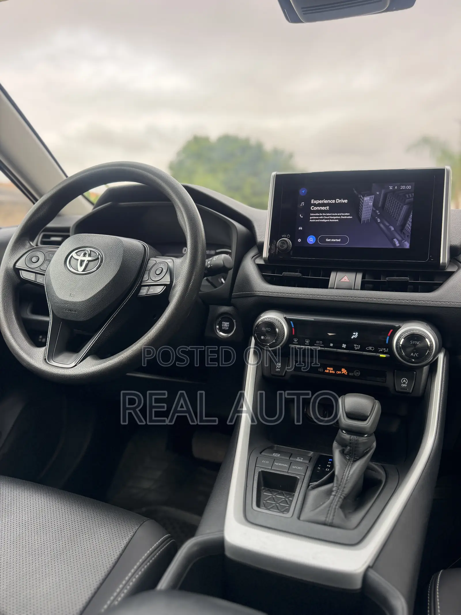 Toyota RAV4 XLE Premium AWD 2024 Black