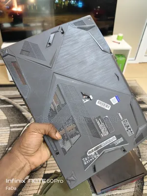 Laptop MSI P65 Creator 16GB Intel Core i7 SSD 512GB