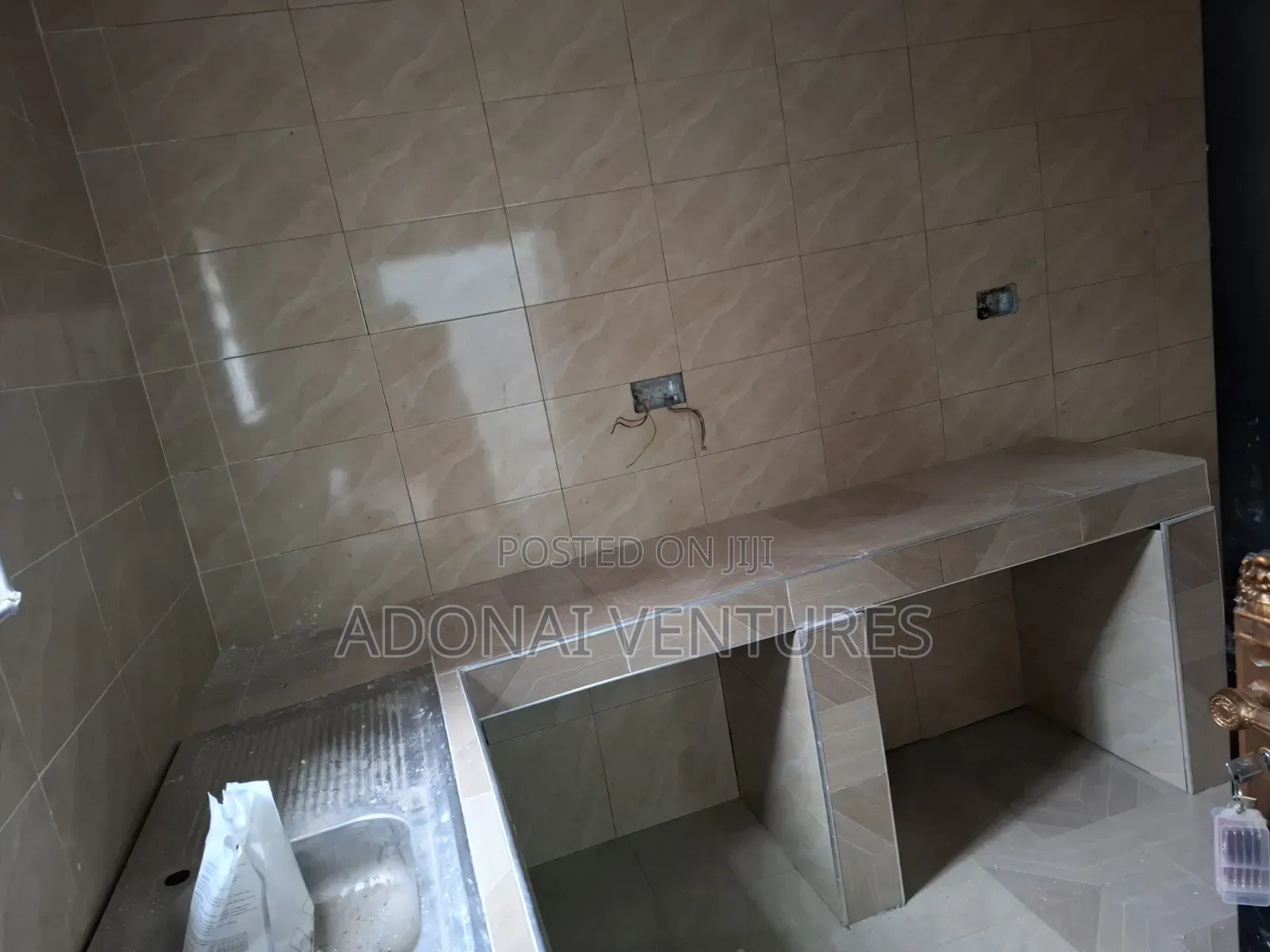 2bdrm Apartment in Daban, Kumasi Metropolitan for rent