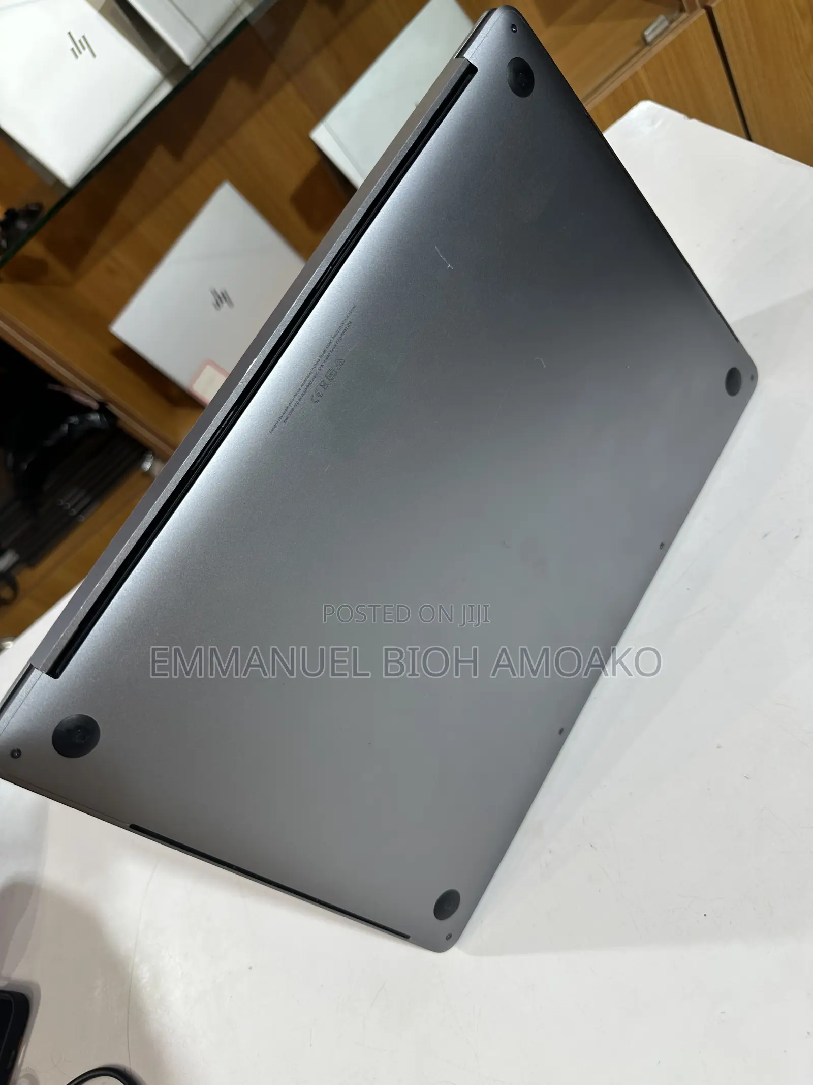 Laptop Apple MacBook Pro 2019 16GB Intel Core i9 SSD 512GB