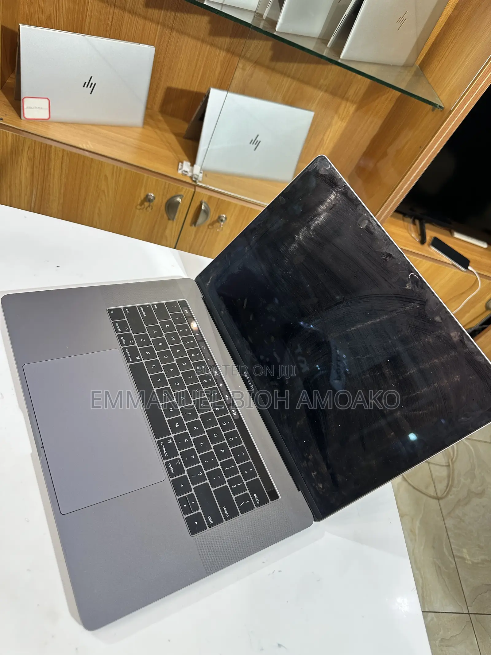 Laptop Apple MacBook Pro 2019 16GB Intel Core i9 SSD 512GB