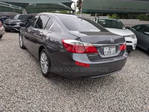 Honda Accord EX-L 4dr Sedan (2.4L 4cyl CVT) 2015 Gray