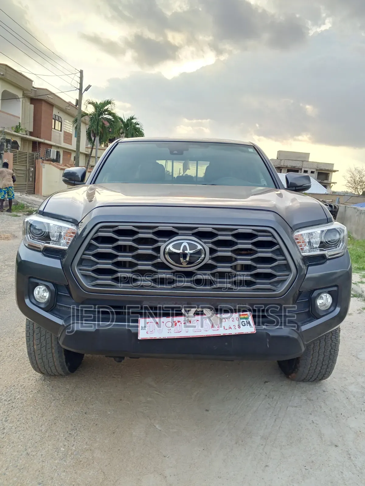 Toyota Tacoma 2023 Gray